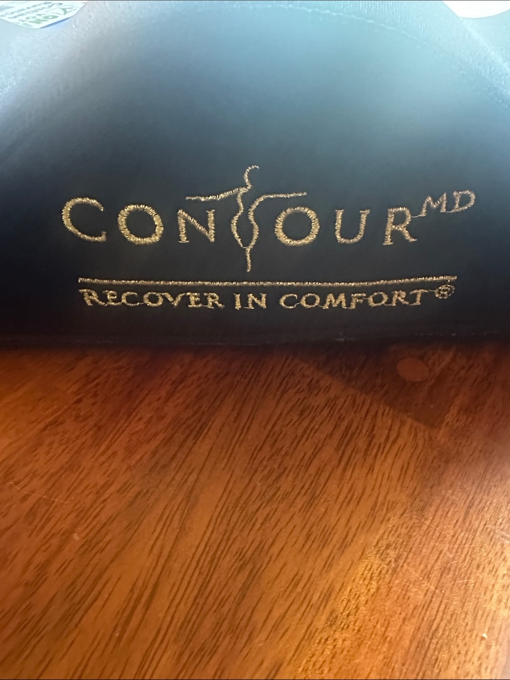 Contour MD Recovery Pillow - Black